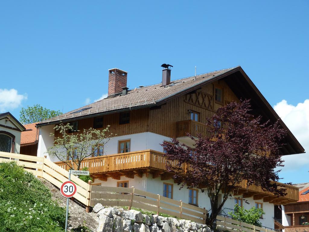 Zum Heisn Appartement Lenggries Buitenkant foto
