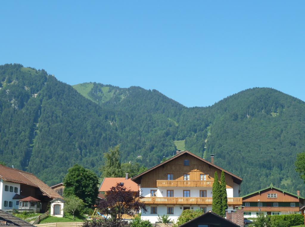 Zum Heisn Appartement Lenggries Buitenkant foto